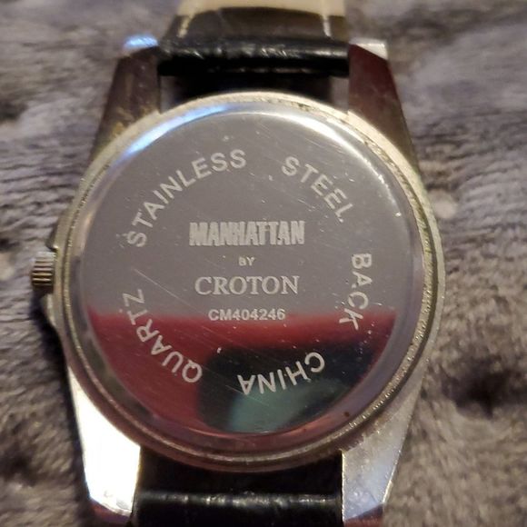 Manhattan by Croton‎ Women's Silver Crystallized Bezel Watch CM404246 Black Band - Picture 5 of 12